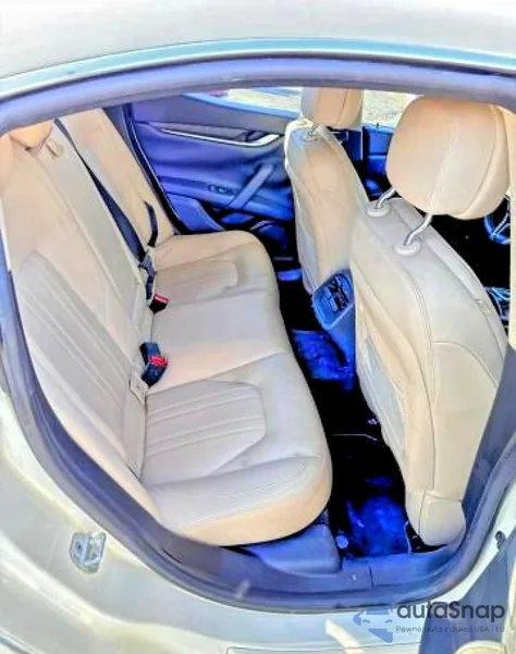 2014 Maserati Ghibli z USA, uszkodzony, nr VIN ZAM57XSA7E1088638